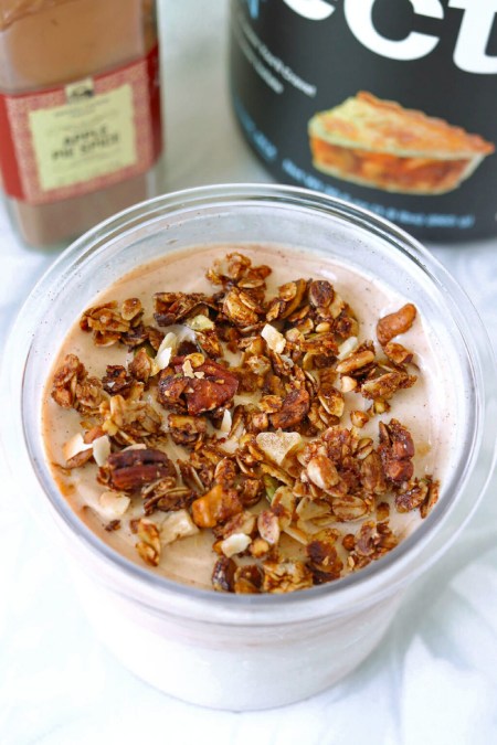 مراحل تهیه بستنی پروتئینی پای سیب