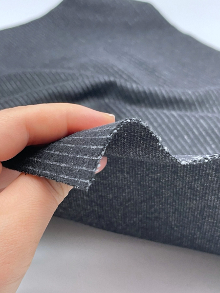 لایی چسب خیاطی, انواع لایی چسب,