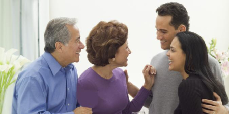 روابط بین‌خانوادگی دوران نامزدی