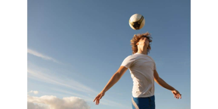 انواع هافبک در فوتبال, وظایف هافبک در فوتبال