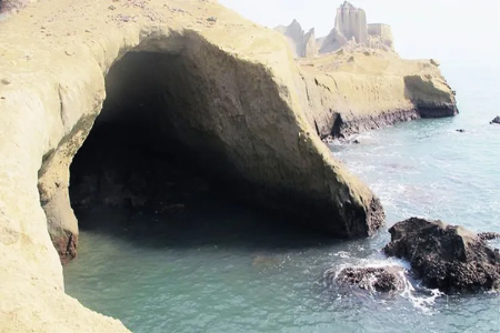 جاذبه‌های جزیره هرمز،گردشگری هرمز