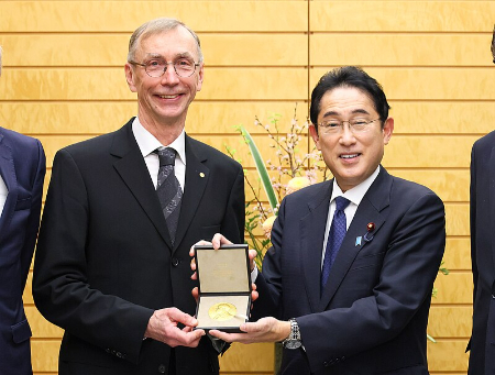 ژنتیک فرگشتی, سوانته پبو