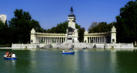 قصر بوئن رتیرو,پارک بوئن رتیرو مادرید