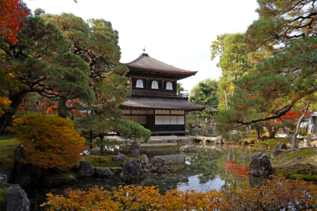 معبد کینکاکو جی, پاویون نقره‌ای کیوتوجاذبه‌های کیوتو