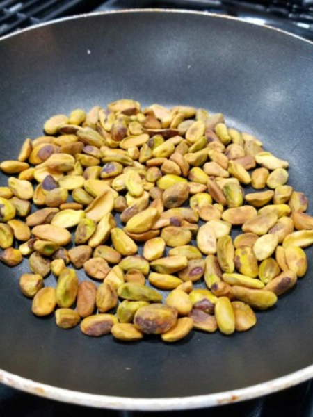 از بین بردن بوی کهنگی پسته,رفع بوی بد پسته