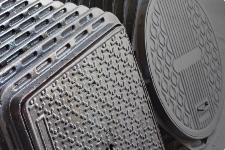 دریچه منهول, دریچه منهول چدنی