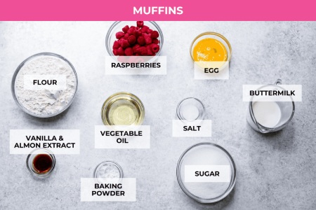 طرز تهیه مافین تمشک با رویه استروسل