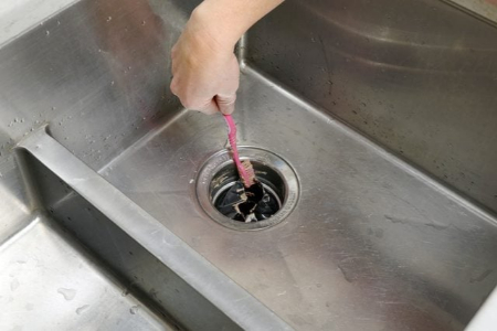 تمیز کردن دستگاه خردکن زباله, بوی بد دستگاه خردکن زباله