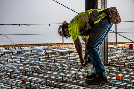 خطرات استفاده از آهن آلات تقلبی در ساختمان سازی, خطرات آهن‌آلات تقلبی