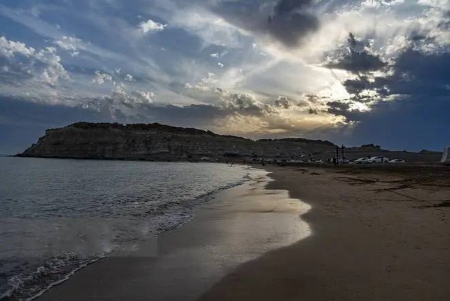 ساحل دستیر, ساحل دستیر پارسیان