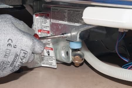 چرا بدنه ماشین ظرفشویی برق دارد, از بین بردن برق بدنه ماشین ظرفشویی