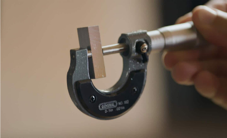 میکرومتر, میکرومتر عمق‌سنج