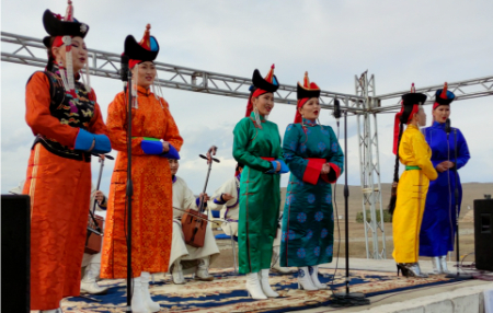 فرهنگ مغولستان, مراسم مذهبی مغولستان