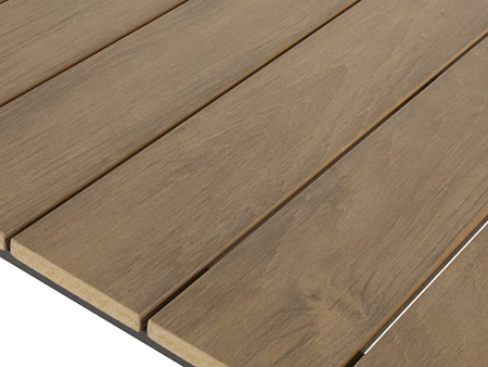 پلی وود, مزایای استفاده از پلی وود, ساخت پلی وود از ترکیب چوب و مواد پلاستیکی بازیافتی