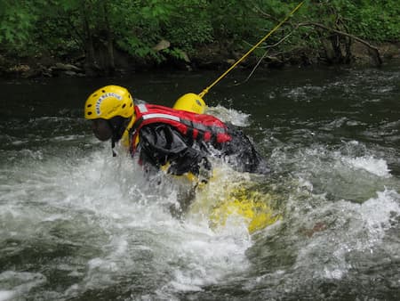 تجهیزات امداد و نجات, لیست تجهیزات امداد و نجات, ست تجهیزات امداد و نجات