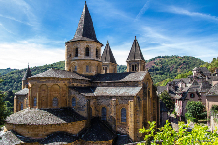 صومعه سنت فوی, معماری رومانسک