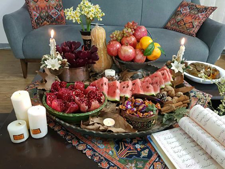چیدمان سفره یلدا,سفره شب یلدا امسال,طریقه چیدن سفره شب یلدا
