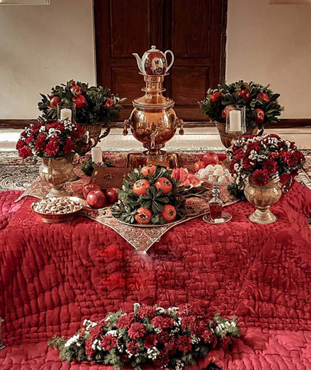 چینش سفره شب یلدا,چیدن کرسی شب یلدا,طریقه چیدن سفره شب یلدا