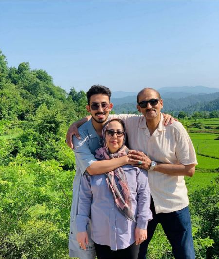 تصاویر خانوادگی مصطفی زورمند