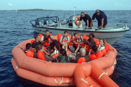 تجهیزات قایق نجات, انواع قایق نجات