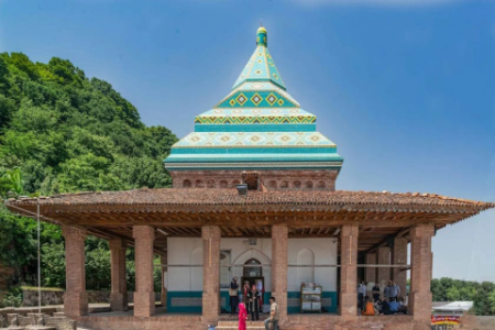 آرامگاه شیخ زاهد گیلانی, شیخ زاهد گیلانی لاهیجان